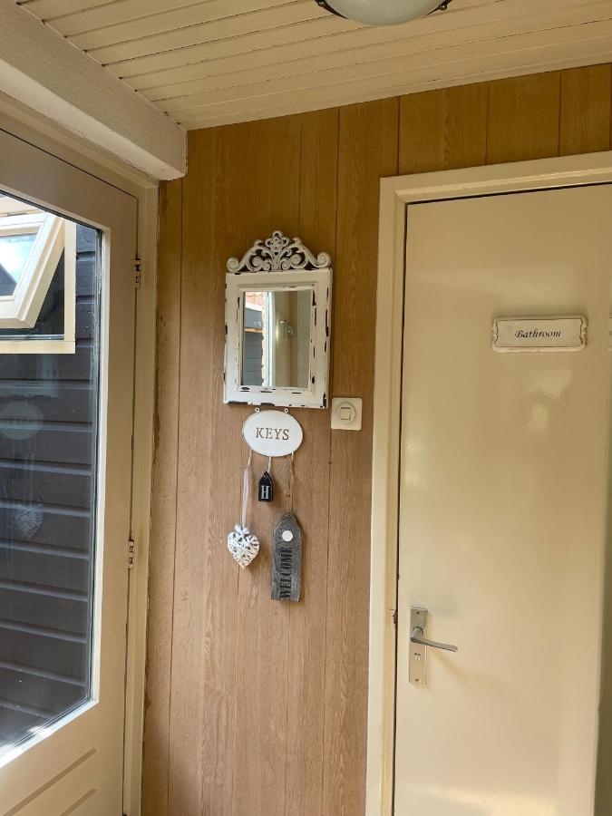 Heerlijk Huisje In แบร์เคน ภายนอก รูปภาพ